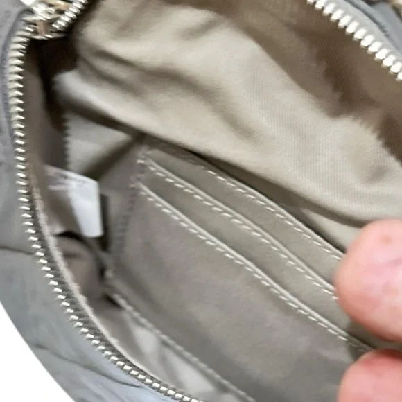 Nwot Charles & Keith Silver & light gray Crossbody Bag chain & leather straps - Picture 13 of 16